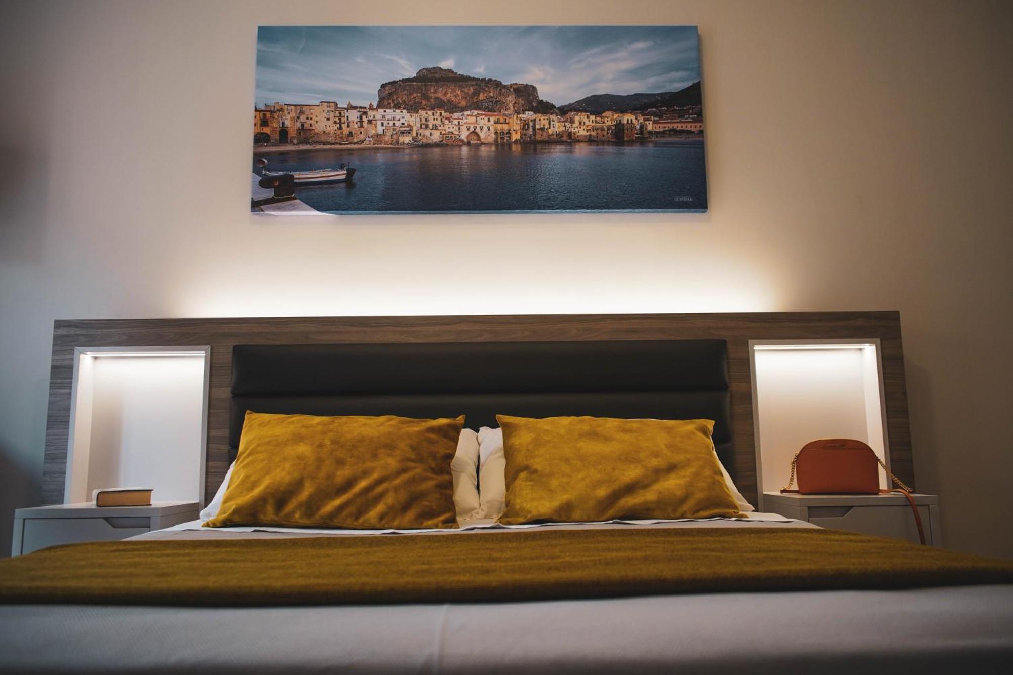 Yeasy Smart Rooms Cefalú Habitación foto